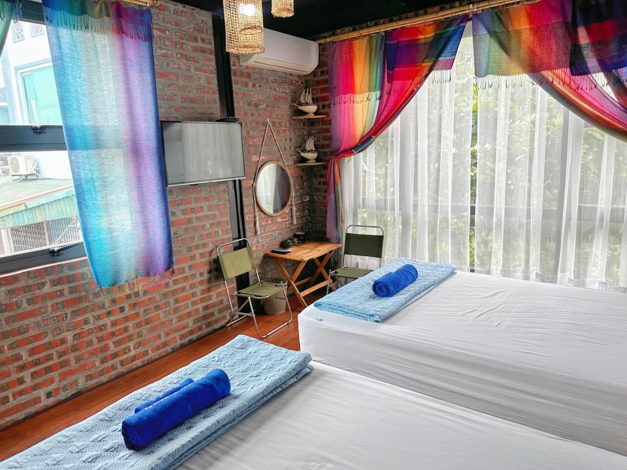 Halo Bay Homestay Ha Long Buitenkant foto