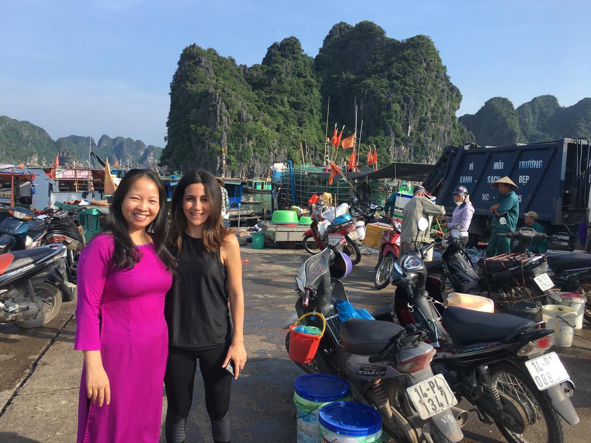 Halo Bay Homestay Ha Long Buitenkant foto
