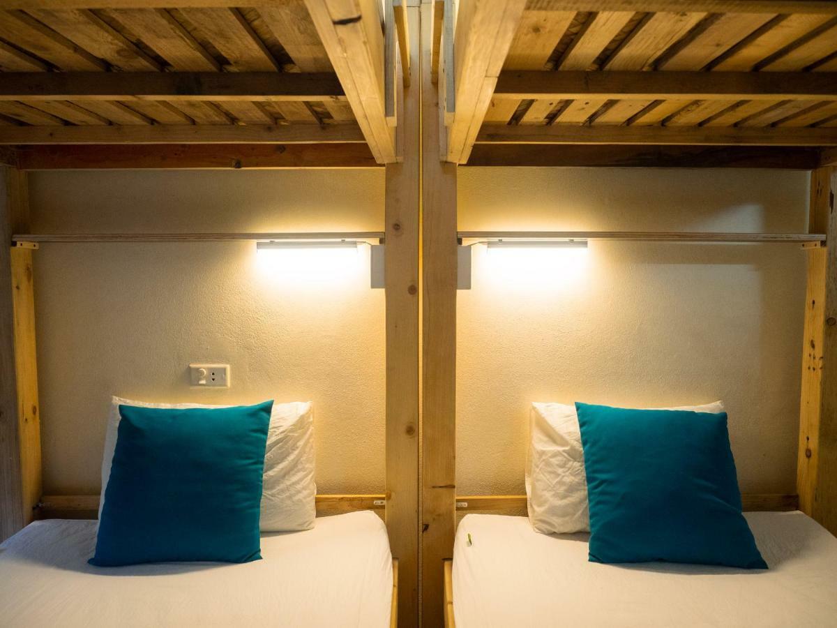 Halo Bay Homestay Ha Long Buitenkant foto
